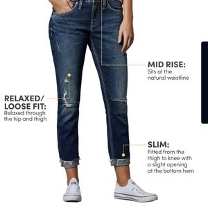 Women's Mid Rise Relaxed Fit Jeans